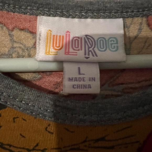 Lularoe Medium Randy - Picture 2 of 3